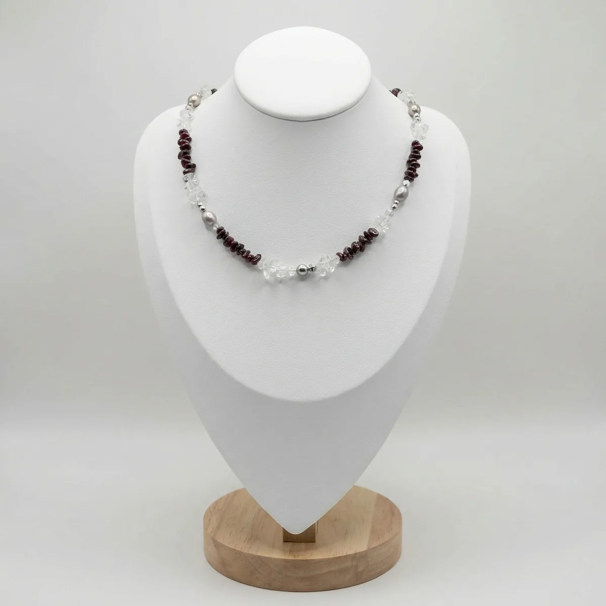 Чокер "Гранат"